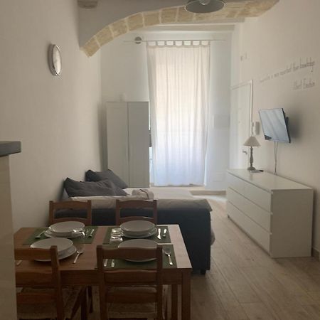 Casa Morola Monolocale Lägenhet Trani Exteriör bild